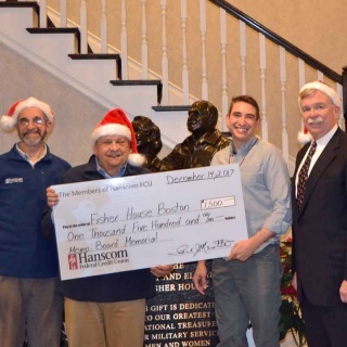 Hanscom-FCU-presents-Board-Memorial-Award