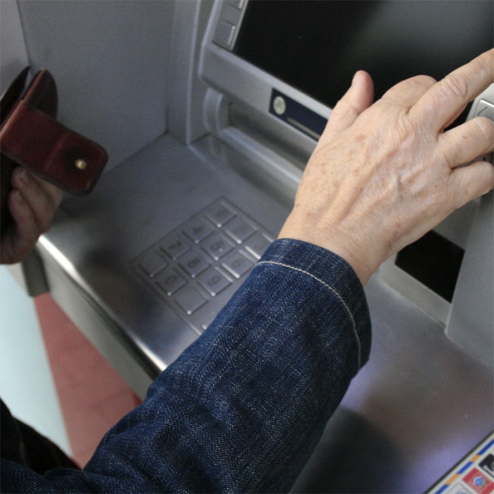 Protect yourself from ATM skimmer fraud. - Hanscom Federal Credit Union