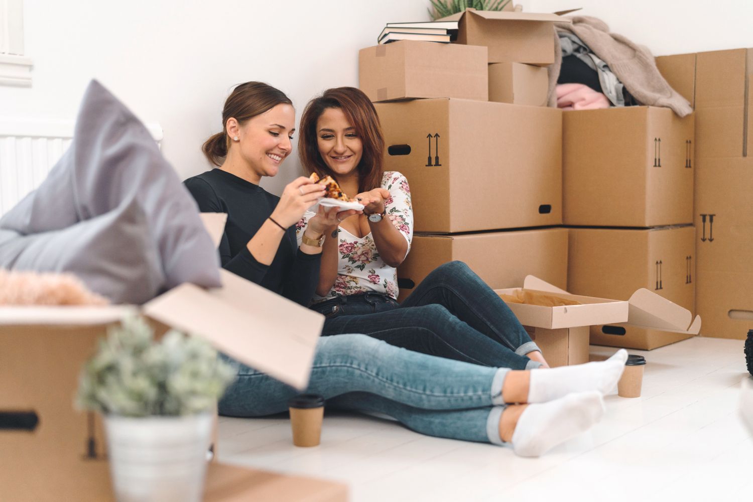 moving day with pizza